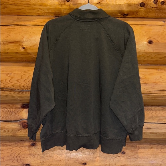 American Eagle EUC Big Hug Henley Sweatshirt Size Small in Olive - Picture 12 of 13